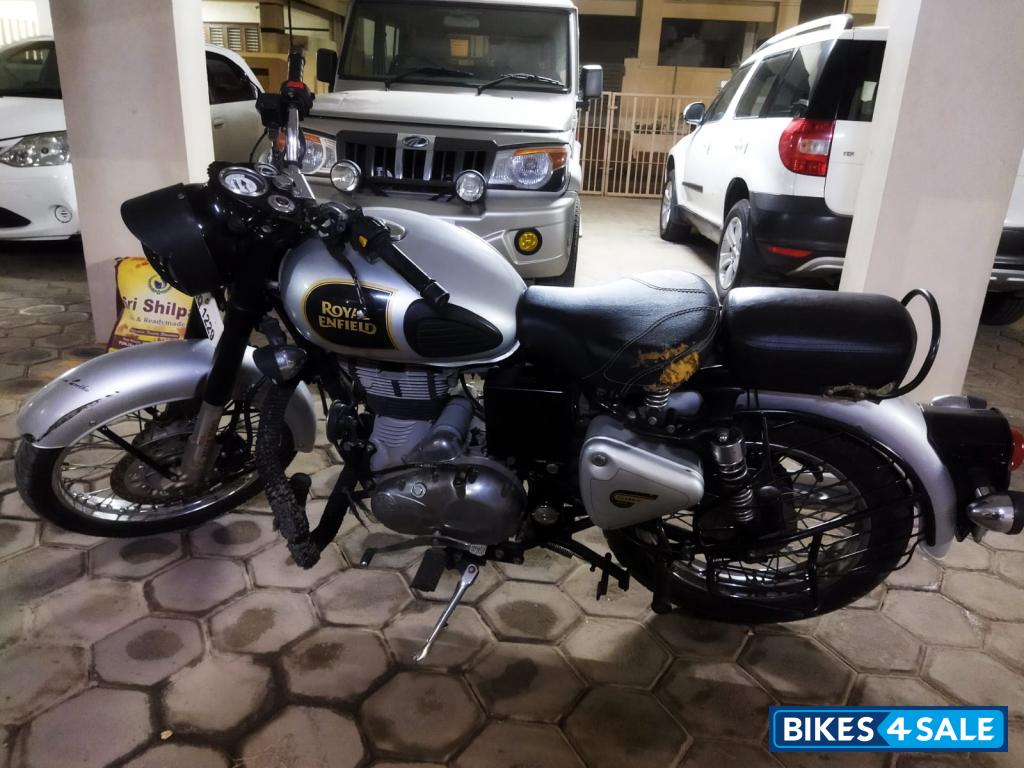 Royal Enfield Classic 350 BS VI