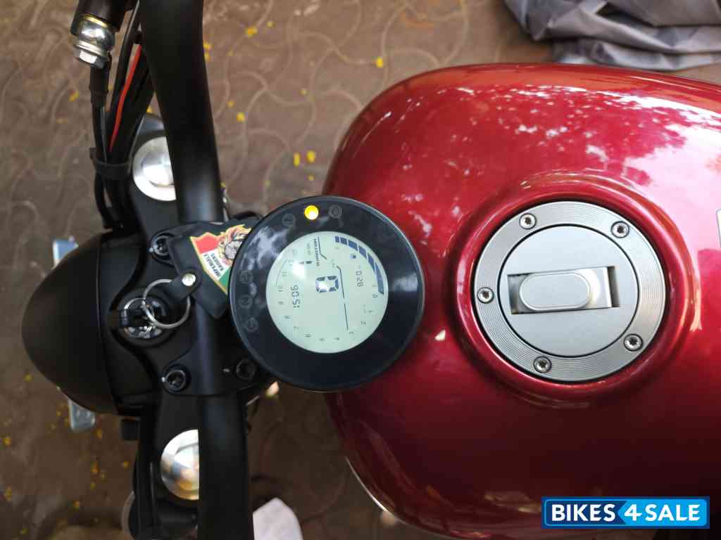 Red & Black QJ Motor SRK 300 Red & Black QJ Motor SRK 300