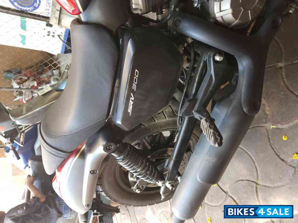 Red & Black QJ Motor SRK 300 Red & Black QJ Motor SRK 300