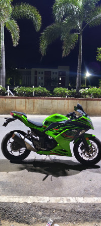 Kawasaki Ninja 300 BS6 2023