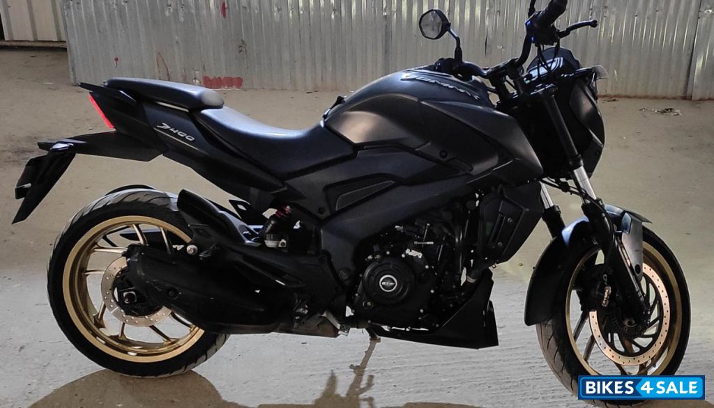 Bajaj Dominar 400