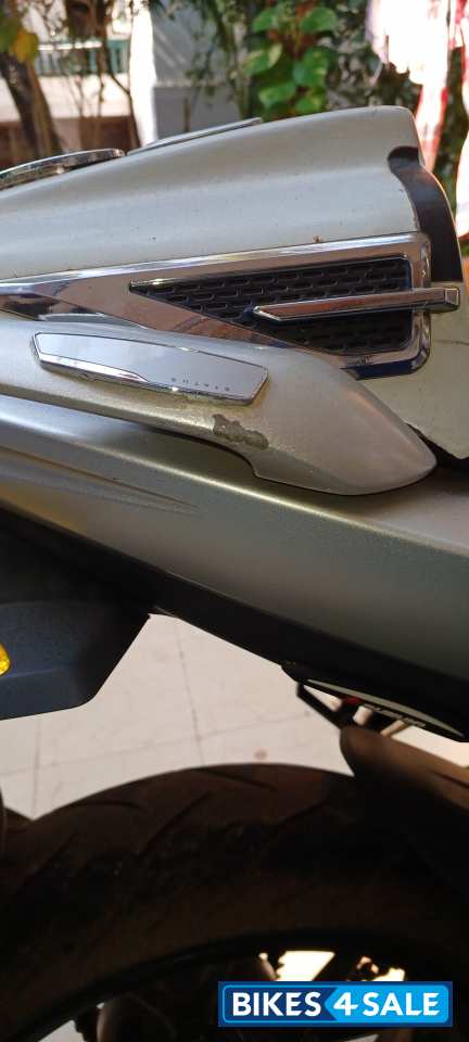 Matt Silver Suzuki Gixxer SF 250