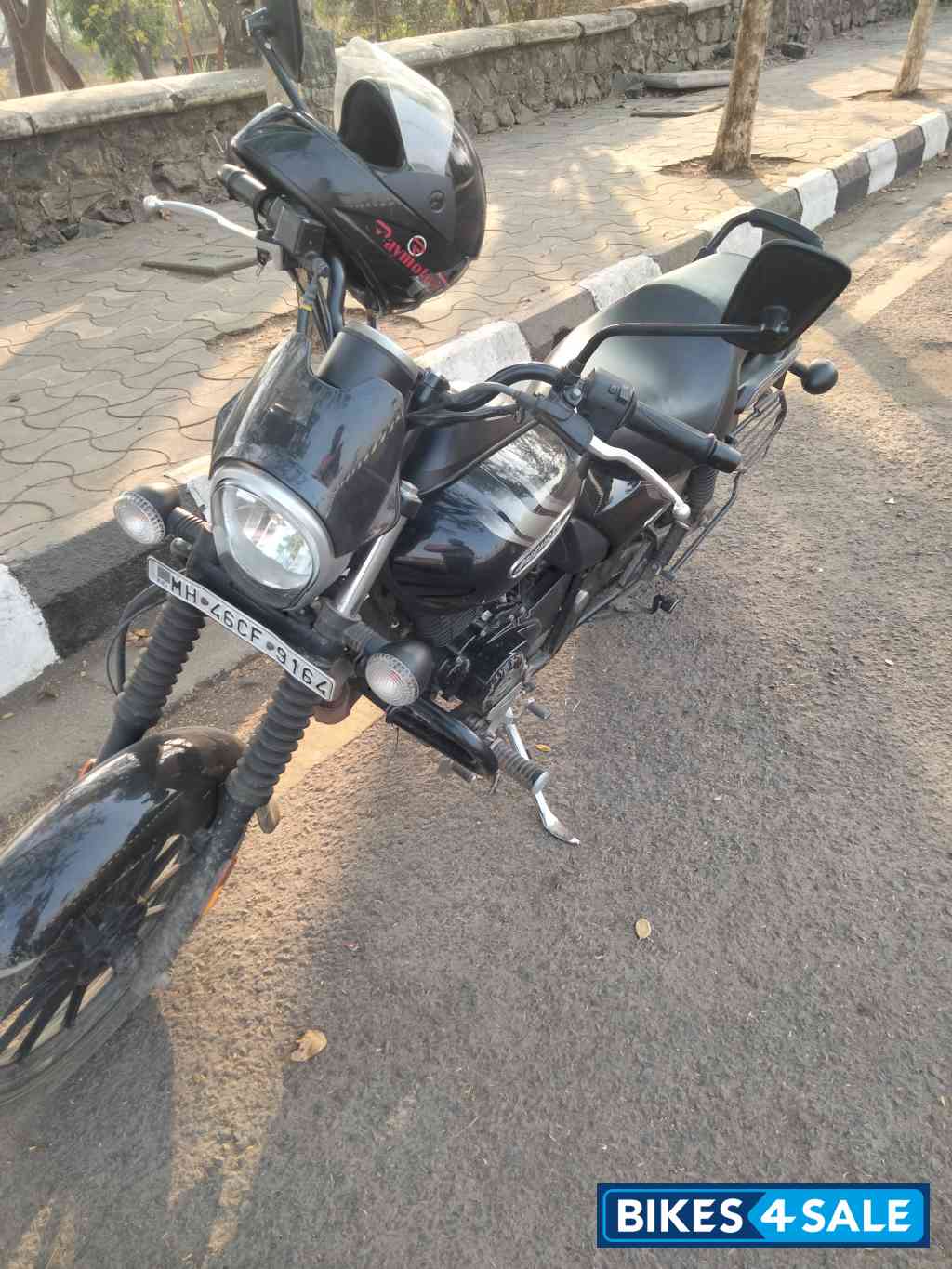 Bajaj Avenger Street 160