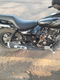 Bajaj Avenger Street 160