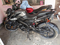 Black And Silver Bajaj Pulsar NS 160 BS6