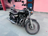 Lightening Royal Enfield Thunderbird TwinSpark 350