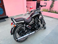 Lightening Royal Enfield Thunderbird TwinSpark 350