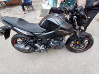 Hero Xtreme 160R Stealth Edition