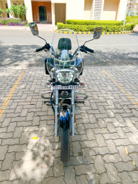 Bajaj Avenger Cruise 220 BS6