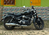 Royal Enfield Super Meteor 650