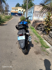 Blue Suzuki Gixxer 150