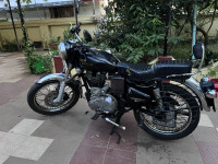 Black Royal Enfield Bullet Electra Twinspark