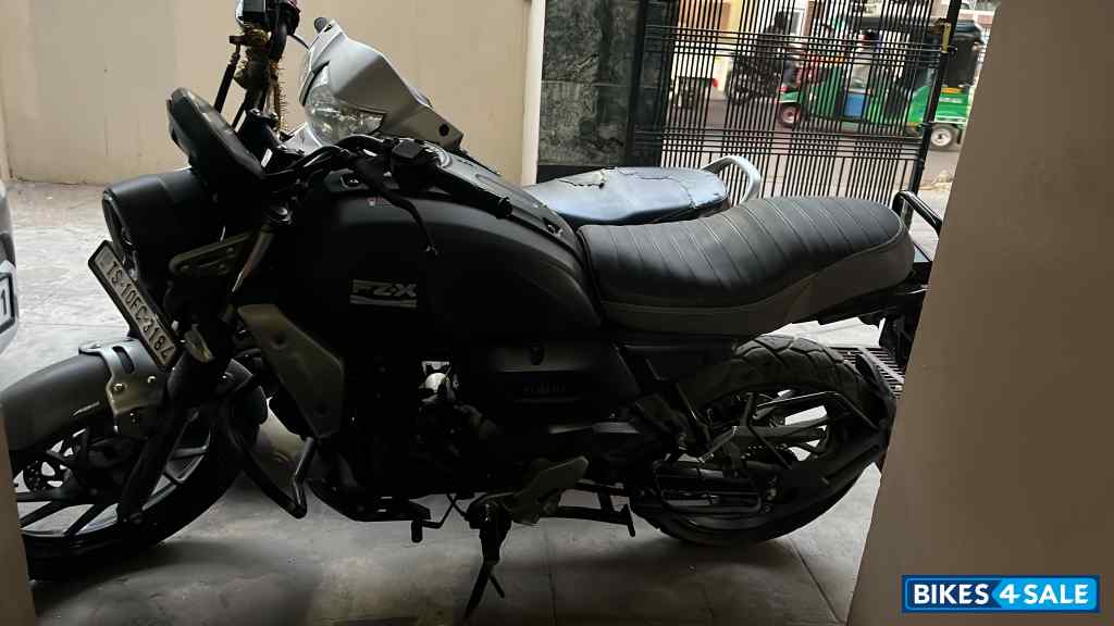 Yamaha FZ-X