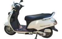 White Suzuki Access 125