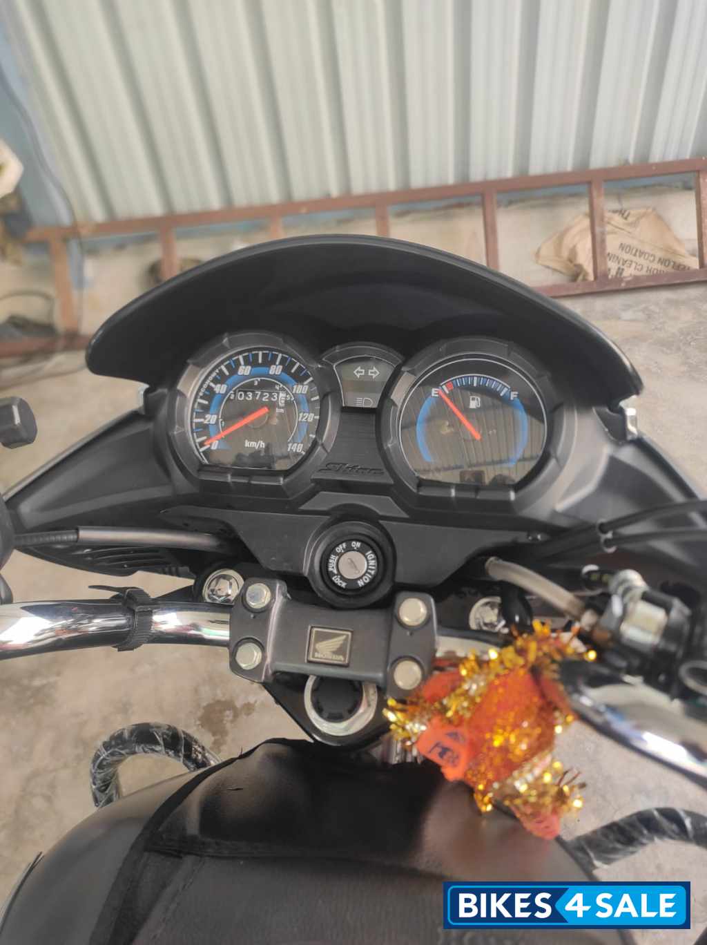 Mat Axis Gray Metalic Honda Shine 125 Disc