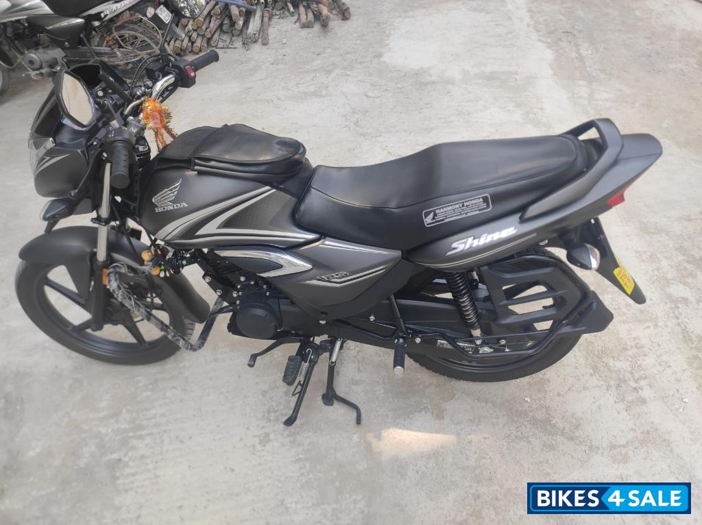 Mat Axis Gray Metalic Honda Shine 125 Disc