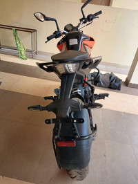 Orange&black KTM Duke 200