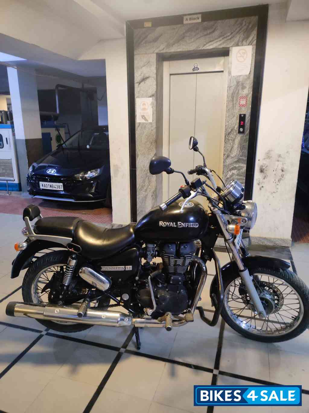 Royal Enfield Thunderbird 350