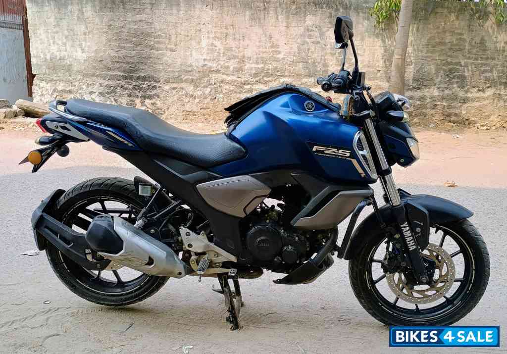 Yamaha FZ-S Yamaha FZ-S