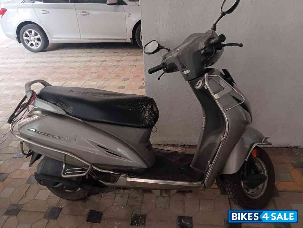 Grey Honda Activa 4G