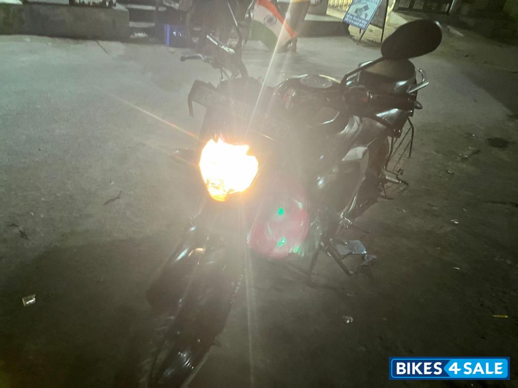 Black Yamaha FZ FI V2