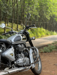 Royal Enfield Classic 500 2016 Model