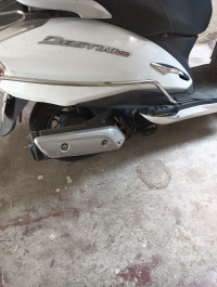 White Hero Destini 125 BS6