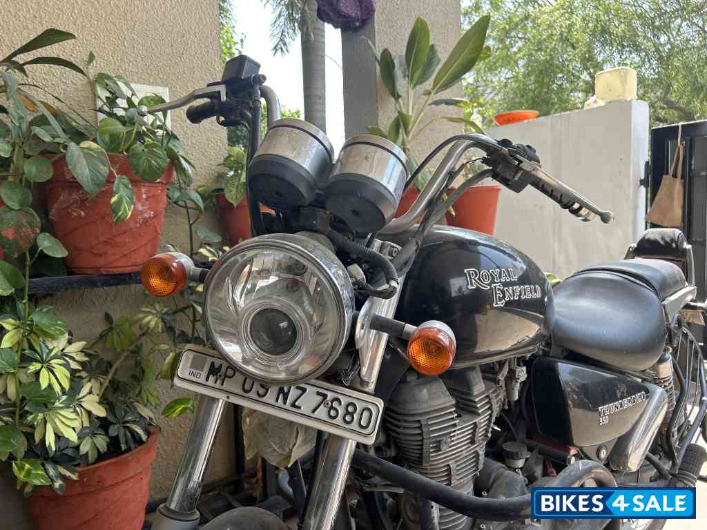 Royal Enfield Thunderbird 350