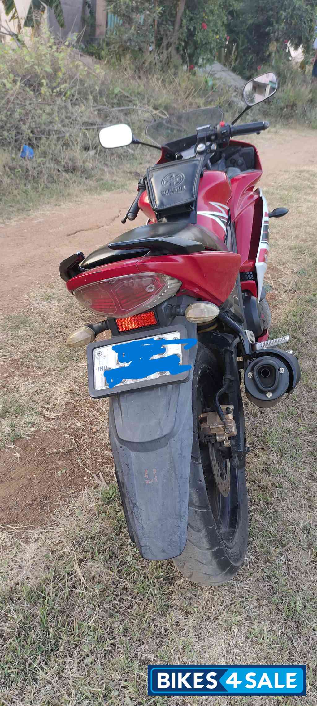 Cocktail Red Yamaha YZF R15 S