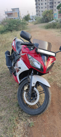 Cocktail Red Yamaha YZF R15 S
