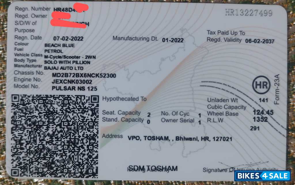 Blue Bajaj Pulsar NS 125