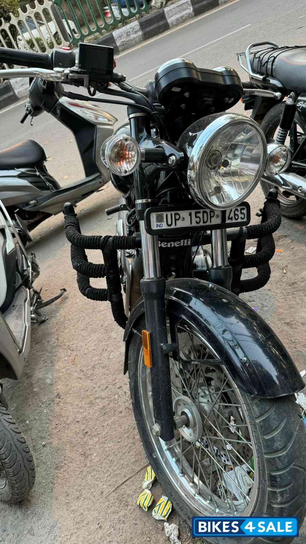 Black Benelli Imperiale 400