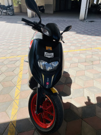 2w Mat Black Aprilia SR 160 Race ABS