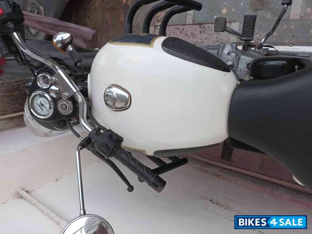 Ash Royal Enfield Classic 350