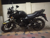 Yamaha FZ