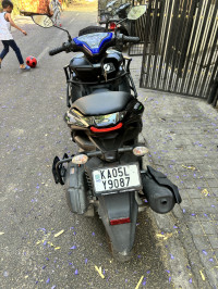 Yamaha Aerox 155 Monster Energy MotoGP Edition