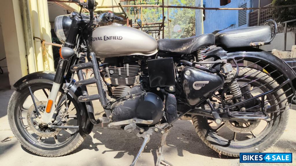 Royal Enfield Classic 350