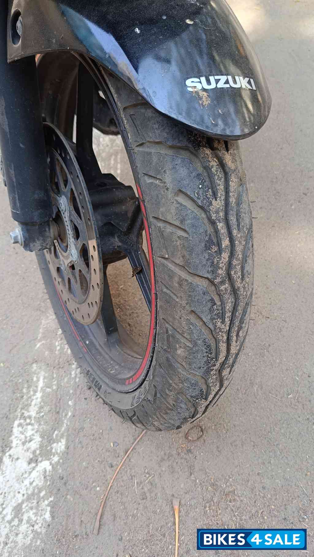 Black Suzuki Gixxer SF BS6