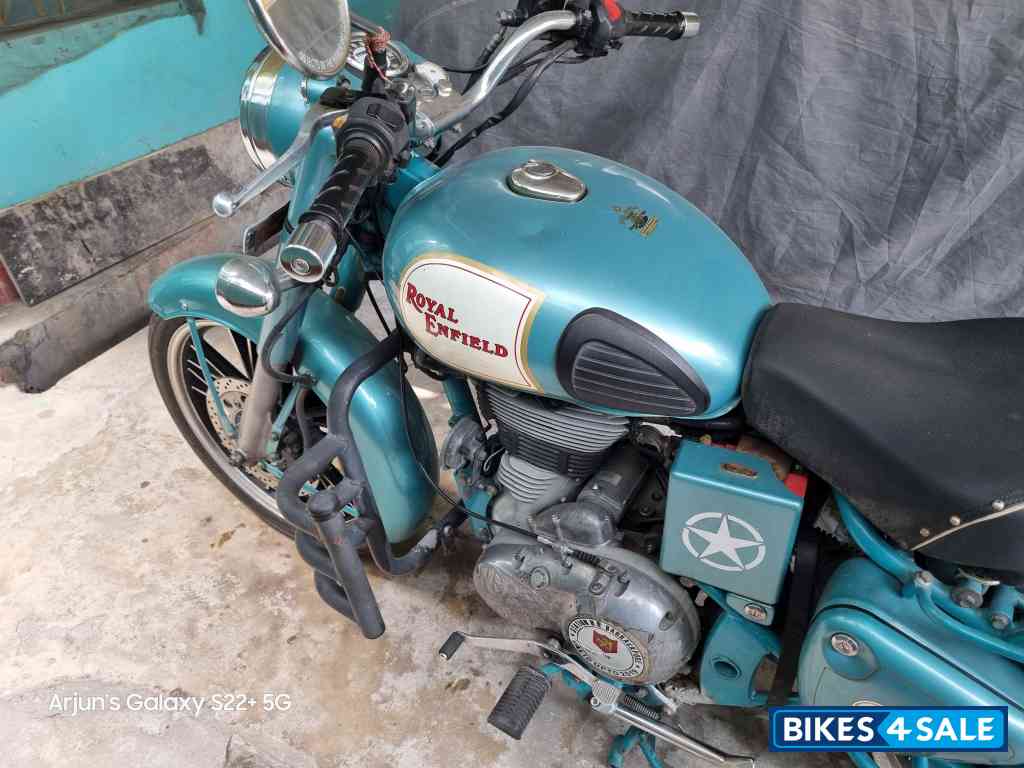 Sea Green Royal Enfield Classic 500