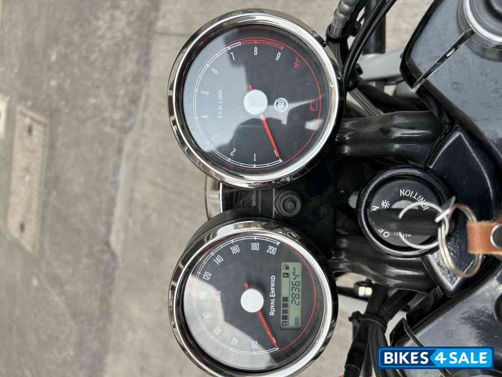 Red Royal Enfield Interceptor 650 Twin