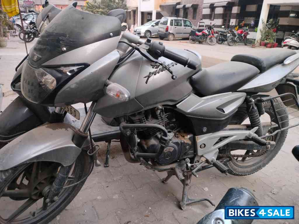 Bajaj Pulsar 180