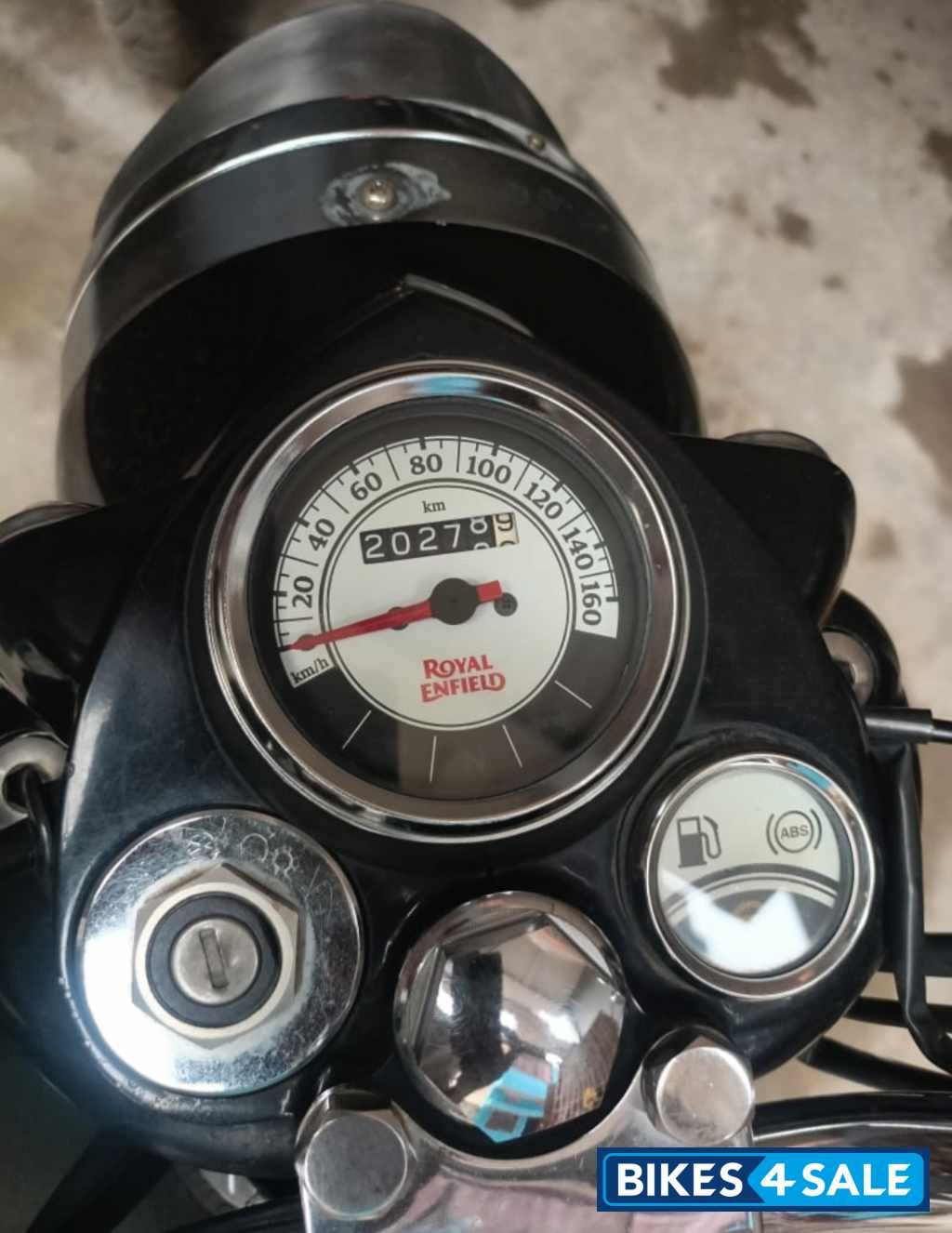 Gun Metal Grey Royal Enfield Classic 350