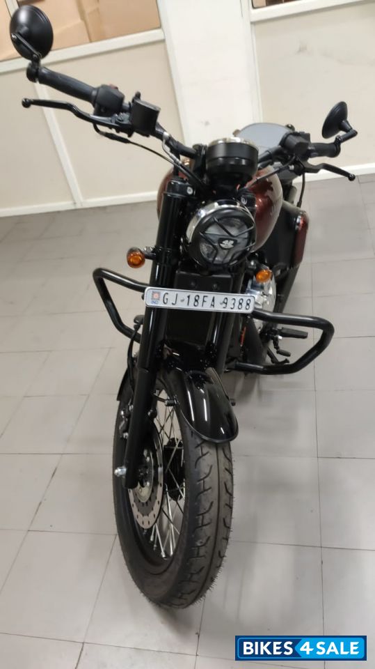 Jawa 42 Bobber Dual Channel ABS