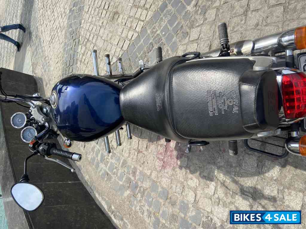 Blue Royal Enfield Thunderbird 350