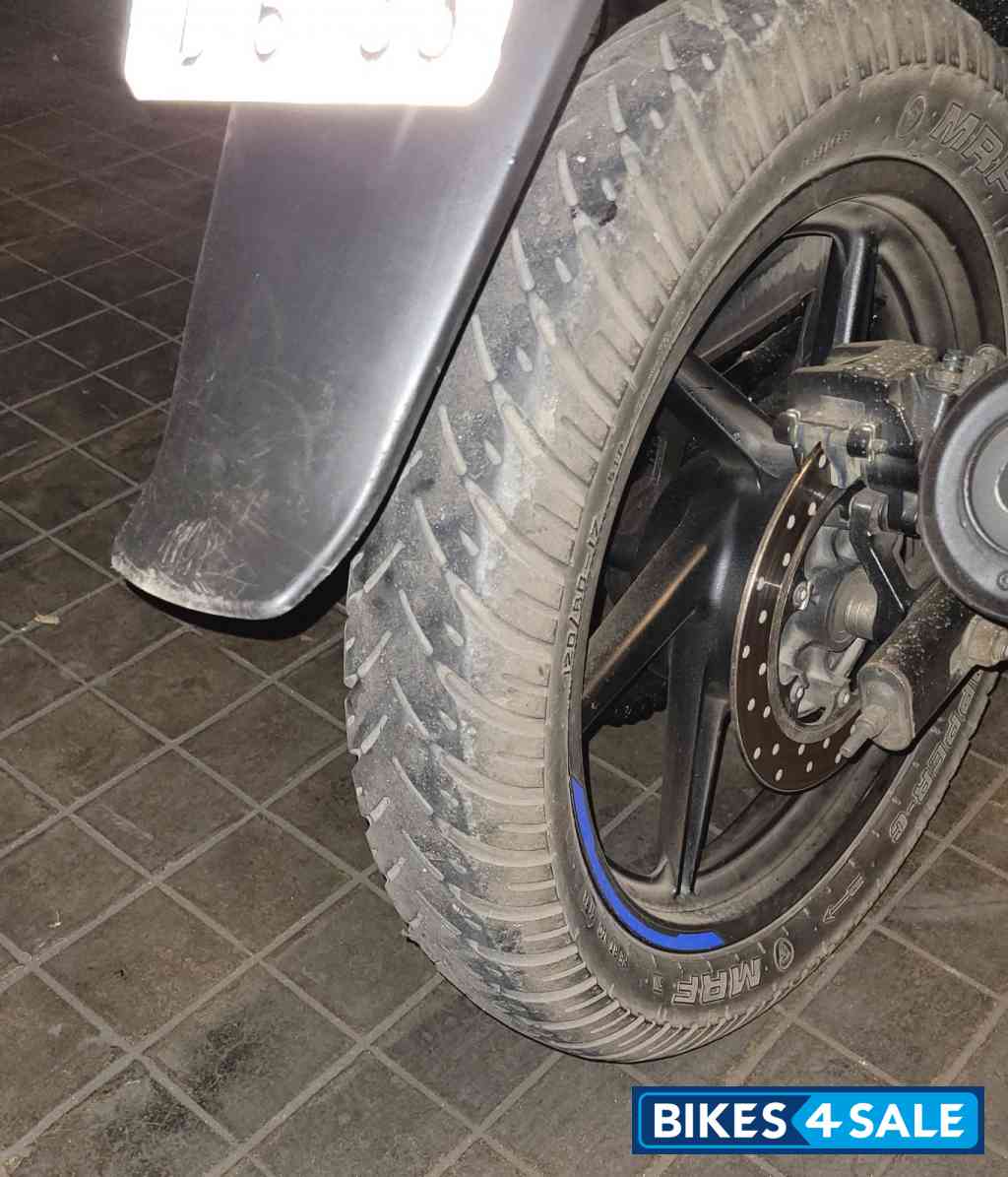 Blue Bajaj Pulsar 150 Twin Disc