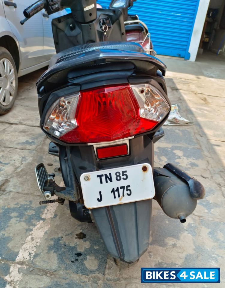 Honda Dio Deluxe