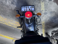 Stealth Black Royal Enfield Classic Stealth Black