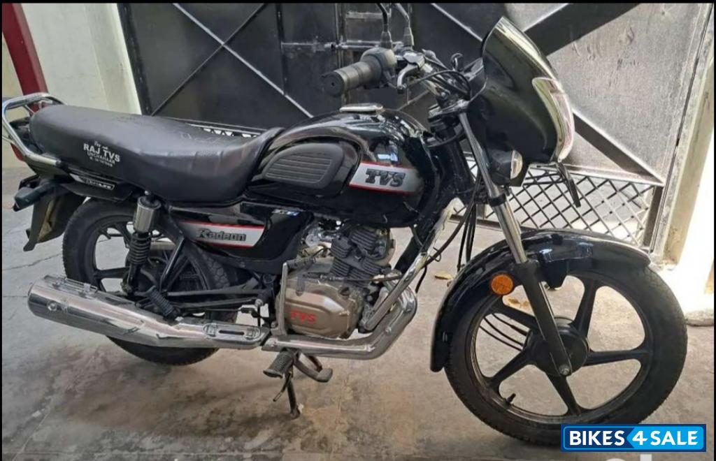 Black TVS Radeon BS6