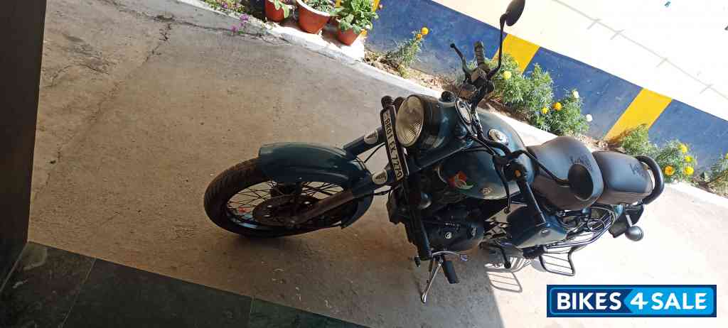 Air Borne Blue Royal Enfield Classic Signals Airborne Blue