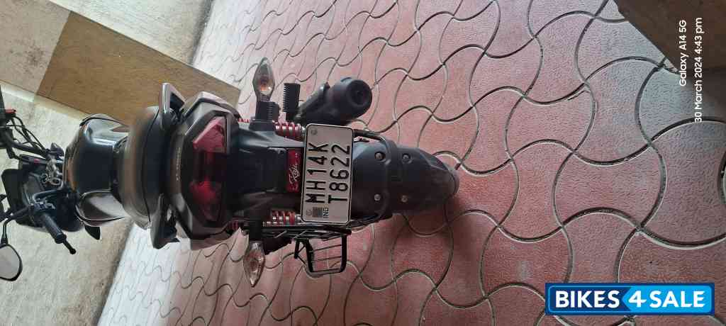 Black Hero Glamour Xtec